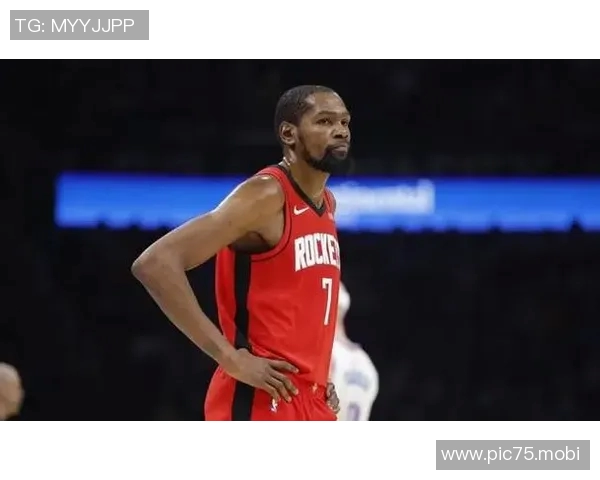 杜兰特依旧无解可此人却4场比赛3场挂零合同又臭又长只能被交易